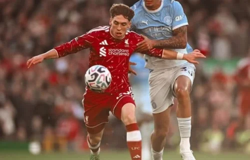 Hasil Liga Inggris: Liverpool Dihajar Man City 0-3, Gravenberch Dikartu Merah
